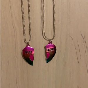 ‘BEST FRIENDS’ Two piece necklace set